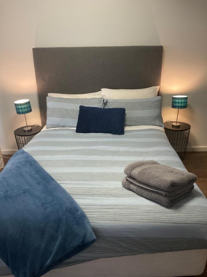 Como Retreat - Two Bedroom Villa Perth Eksteriør bilde
