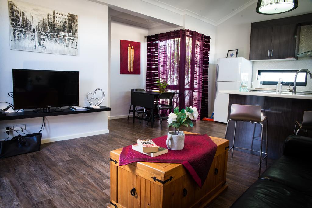 Como Retreat - Two Bedroom Villa Perth Eksteriør bilde